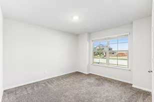 714 Wolf Creek Dr, Cleburne, TX 76033 - Photo 36