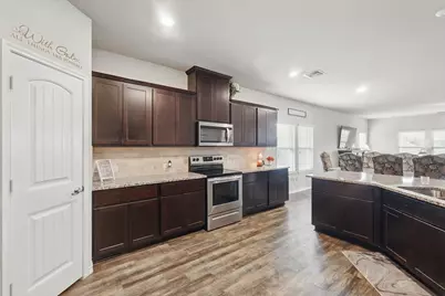 3013 Dominion Street, Denton, TX 76209 - Photo 8