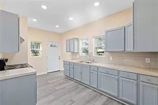 1701 1st St, Brownwood, TX 76801 - Photo 8