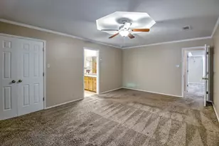 203 Eastern Valley Ln, Whitesboro, TX 76273 - Photo 12