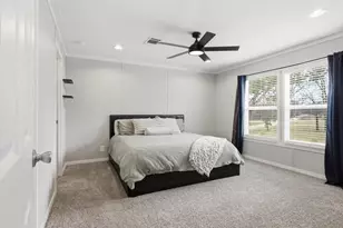 2614 Sycamore Ct, Granbury, TX 76048 - Photo 10