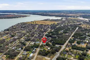 2614 Sycamore Ct, Granbury, TX 76048 - Photo 30