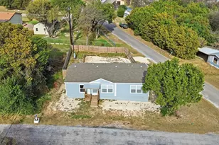 2614 Sycamore Ct, Granbury, TX 76048 - Photo 28