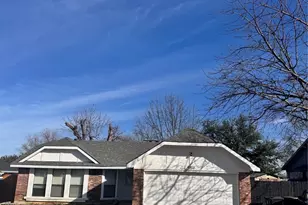 4203 Ravenhill Ln, Arlington, TX 76016 - Photo 1