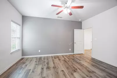2801 17th Street, Fort Worth, TX 76106 - Photo 12