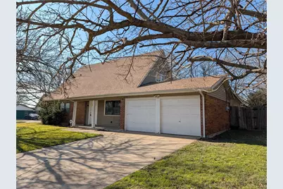 6732 Plantation Road, Forest Hill, TX 76140 - Photo 1