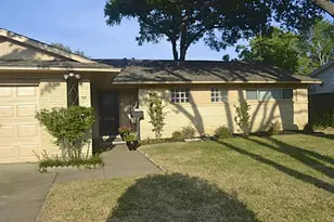 13450 Mt Castle Dr, Farmers Branch, TX 75234 - Photo 2