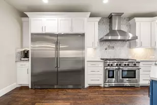 2350 Crest Pointe Pl, Frisco, TX 75034 - Photo 4