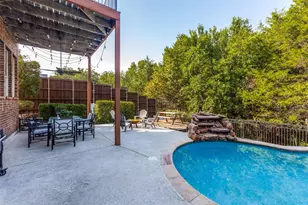 2402 Indian Trail, Rowlett, TX 75088 - Photo 2