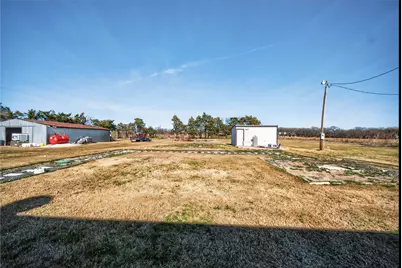 147 Emberson Chapel Road, Pilot Point, TX 76258 - Photo 8