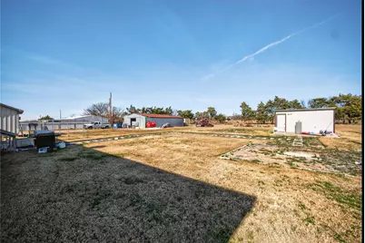147 Emberson Chapel Road, Pilot Point, TX 76258 - Photo 34