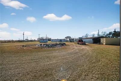 147 Emberson Chapel Road, Pilot Point, TX 76258 - Photo 12