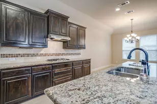 200 Hawks Rdg Trl, Burleson, TX 76028 - Photo 18