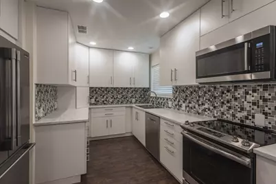 3029 Topaz Lane, Farmers Branch, TX 75234 - Photo 6