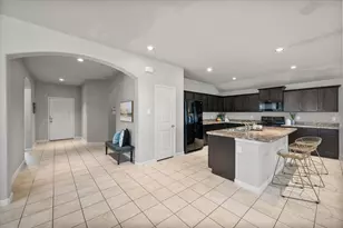 3011 Driftwood Ln, Lancaster, TX 75146 - Photo 4