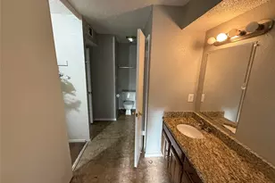 818 Clarissa Pl, Garland, TX 75040 - Photo 6