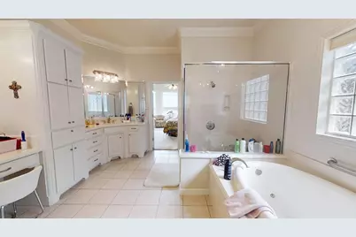 4302 Shale Bluff Court, Granbury, TX 76048 - Photo 20