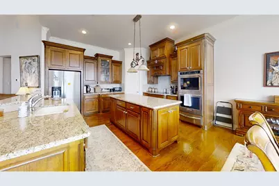 4302 Shale Bluff Court, Granbury, TX 76048 - Photo 12