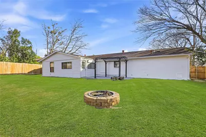 8004 Ferndale Drive, Benbrook, TX 76116 - Photo 26