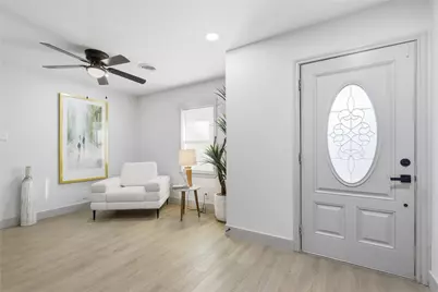 8004 Ferndale Drive, Benbrook, TX 76116 - Photo 8