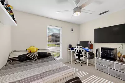 805 Kathryn Drive, Lewisville, TX 75067 - Photo 10