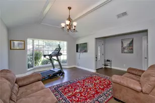 2001 Newcastle Cir, Plano, TX 75075 - Photo 4