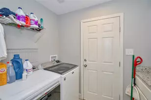 2001 Newcastle Cir, Plano, TX 75075 - Photo 12