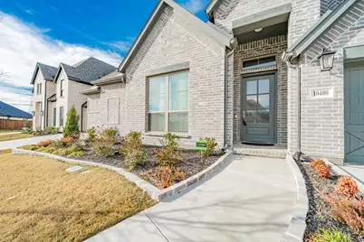 10480 Gray Hills Drive, Fort Worth, TX 76126 - Photo 4