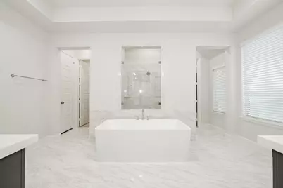 10480 Gray Hills Drive, Fort Worth, TX 76126 - Photo 26