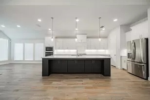 10480 Gray Hls Dr, Fort Worth, TX 76126 - Photo 10