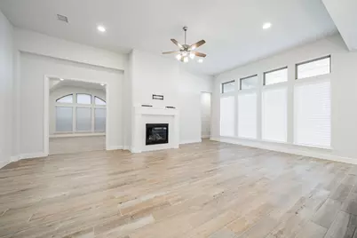 10480 Gray Hills Drive, Fort Worth, TX 76126 - Photo 8