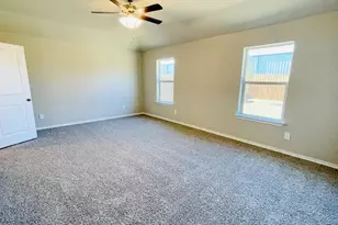 10612 Sunrise Crk Dr, Fort Worth, TX 76036 - Photo 6