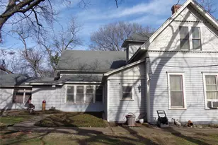 506 S 3rd St, Grandview, TX 76050 - Photo 34