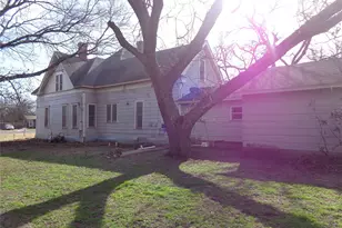 506 S 3rd St, Grandview, TX 76050 - Photo 28