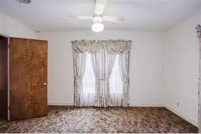 1717 Pipeline Road, Cleburne, TX 76033 - Photo 12
