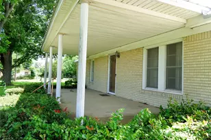 1717 Pipeline Rd, Cleburne, TX 76033 - Photo 26