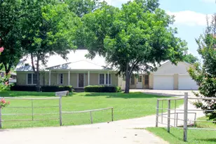 1717 Pipeline Rd, Cleburne, TX 76033 - Photo 18
