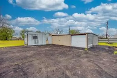 1717 Pipeline Road, Cleburne, TX 76033 - Photo 30