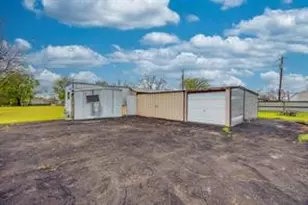 1717 Pipeline Rd, Cleburne, TX 76033 - Photo 30