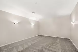10924 Coralberry Dr, Frisco, TX 75033 - Photo 12