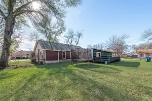 106 W 2nd N St, Kaufman, TX 75142 - Photo 24