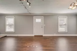 106 W 2nd N St, Kaufman, TX 75142 - Photo 8