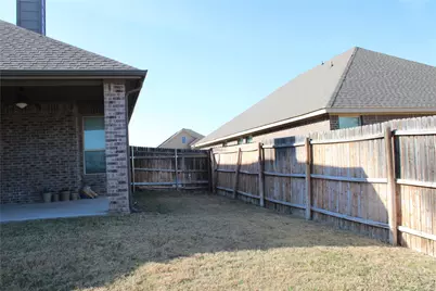 536 Hidden Springs Trail, Azle, TX 76020 - Photo 20