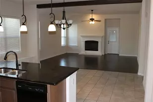 536 Hidden Spgs Trl, Azle, TX 76020 - Photo 4