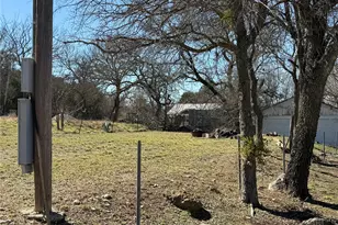 307 Cedar St, Palo Pinto, TX 76484 - Photo 26