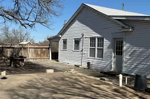 307 Cedar St, Palo Pinto, TX 76484 - Photo 24