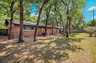 612 Circleview Dr S, Hurst, TX 76054 - Photo 32