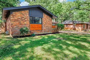 612 Circleview Dr S, Hurst, TX 76054 - Photo 4