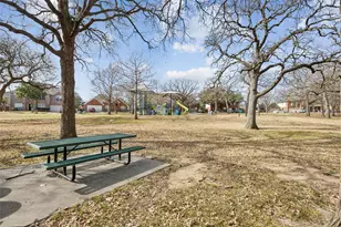 1605 Glendora Ct, Denton, TX 76210 - Photo 40