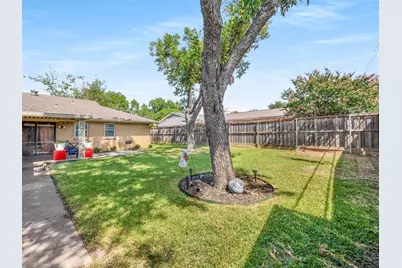3750 Ridgeoak Way, Farmers Branch, TX 75244 - Photo 28